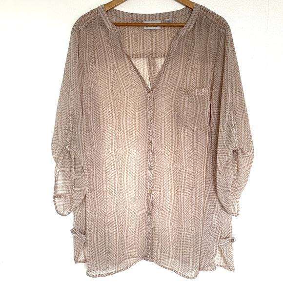 Avenue Shirt Women's Size 22/24 Geometric Sheer Button Down Roll Tab Sleeve Top - Picture 1 of 10